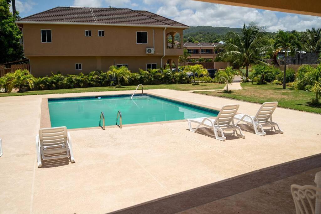Ubuntu De La Villa- Palm View Estate Mammee Bay Exterior foto